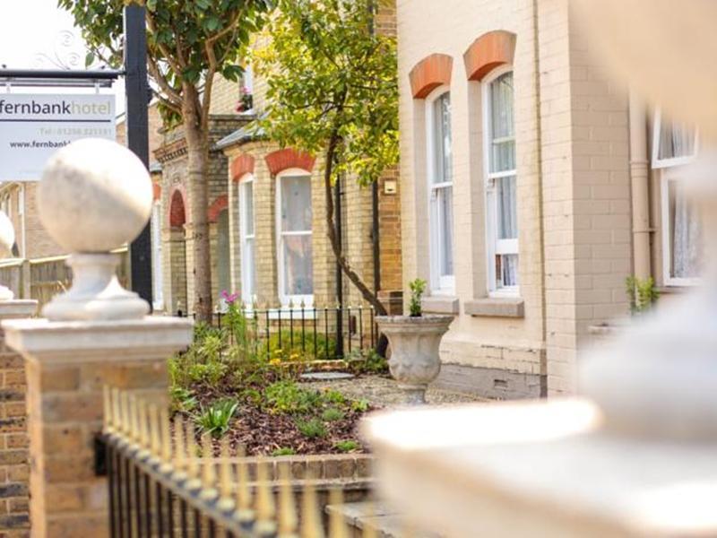 Fernbank Hotel Basingstoke Exterior foto